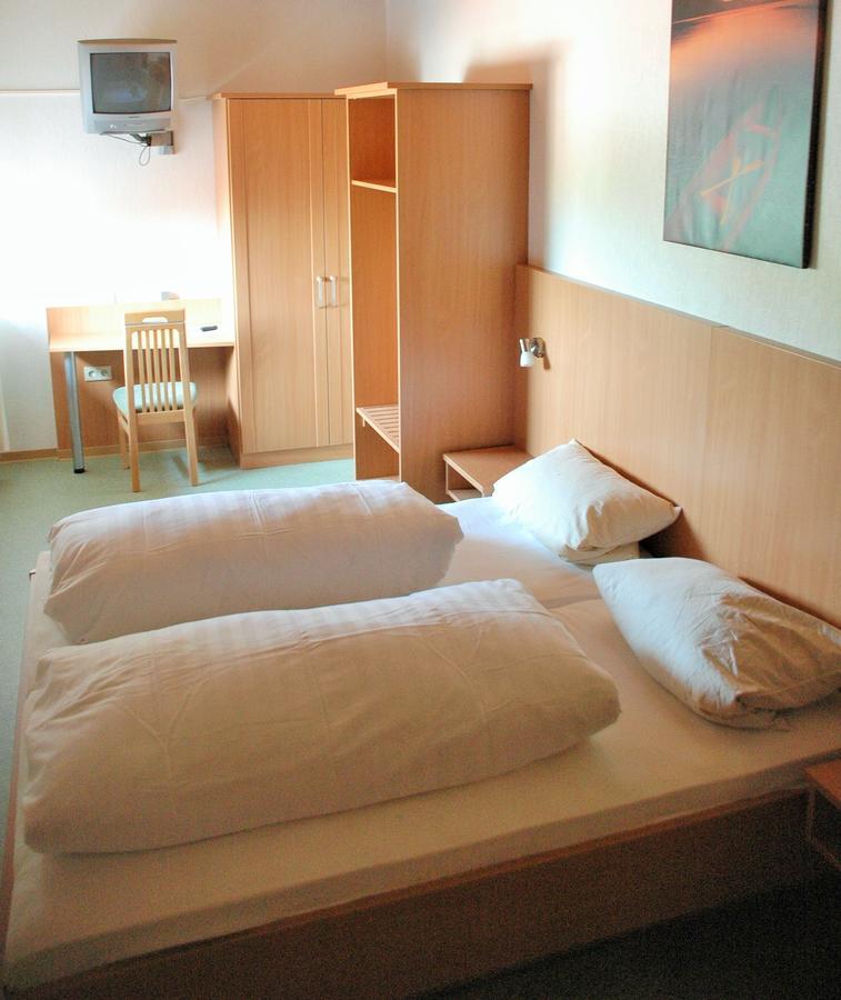 Hotel Meyerhoff Ostrhauderfehn Εξωτερικό φωτογραφία