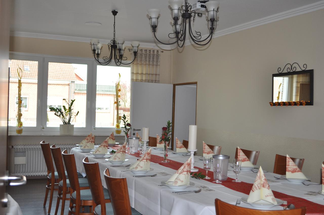 Hotel Meyerhoff Ostrhauderfehn Εξωτερικό φωτογραφία